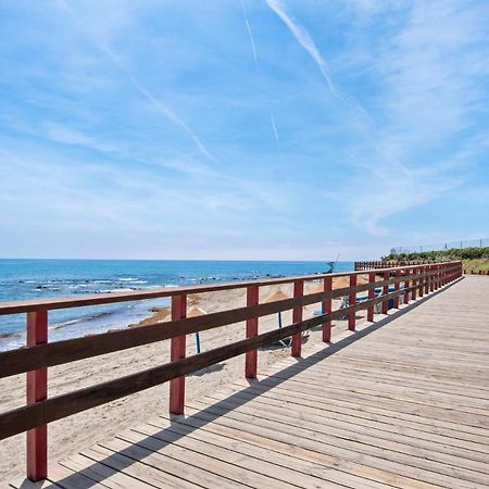 Frontline Beach Apartment Miraflores Sitio de Calahonda Exterior foto